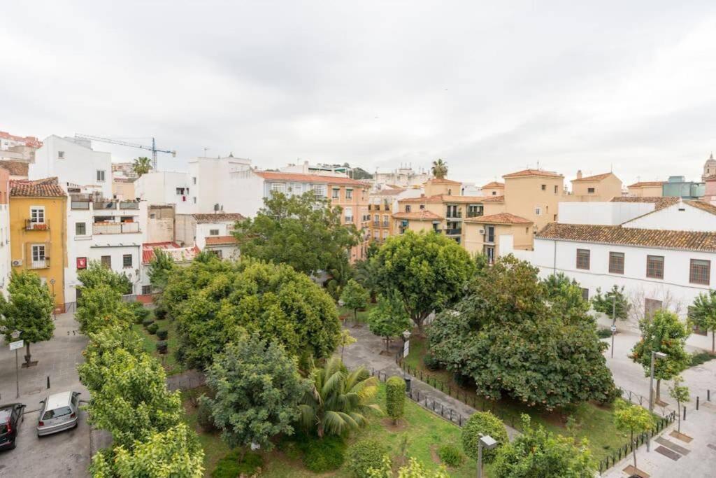 City Breaks In Malaga Downtown Apartment Bagian luar foto